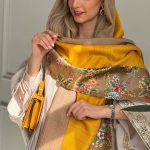 شال گلدار خردلی کرم