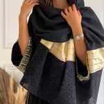 شال طرحدار با خرج کار خامه دوزی مشکی