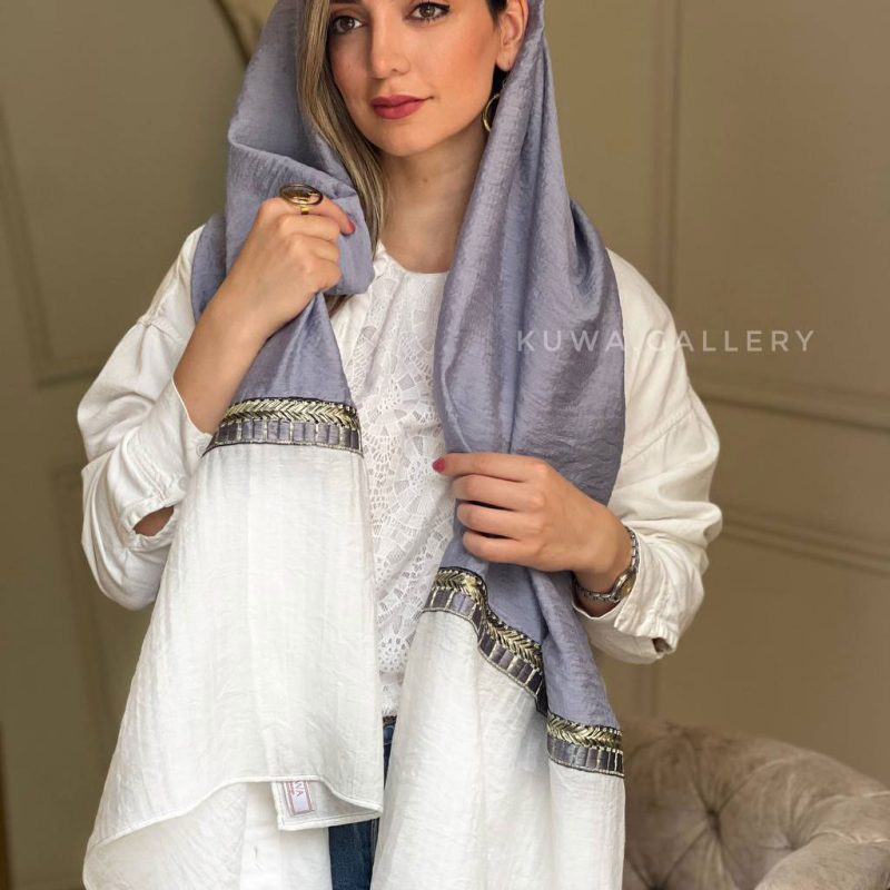 شال وال سفيد بنفش نواردار