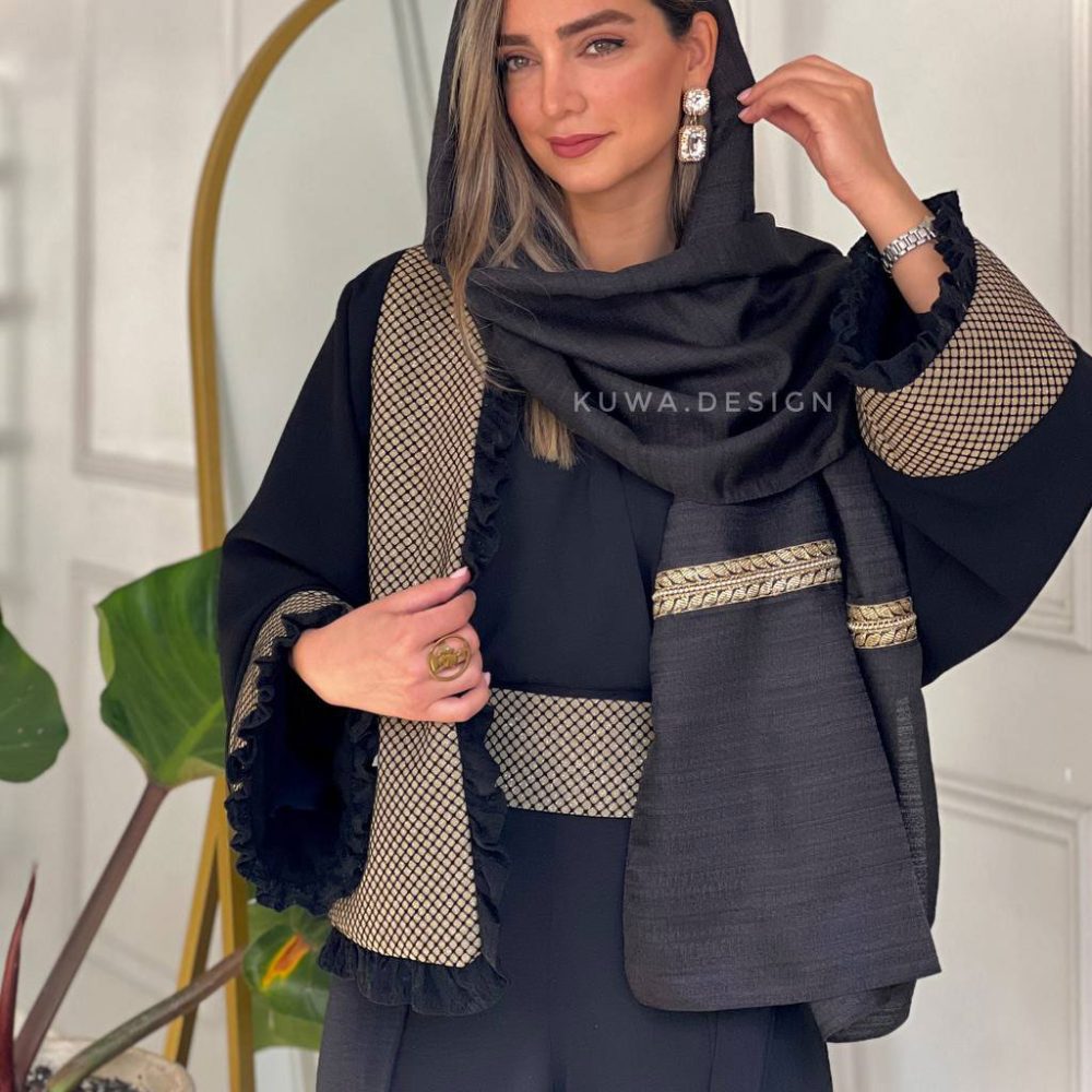 کت درتا مشکی ۱ ( درتا واژه ای کردی به معنی مانند مروارید )