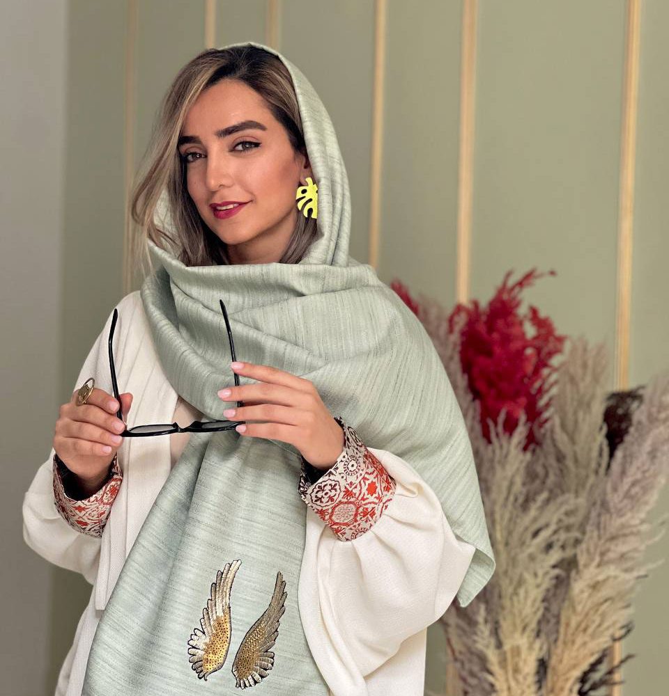 شال تافته سبز تيفاني با اكسسوري بال