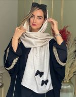 شال تافته بژ با اکسسوری پاپیون