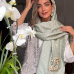 شال تافته سبز تيفاني با اكسسوري ماهي