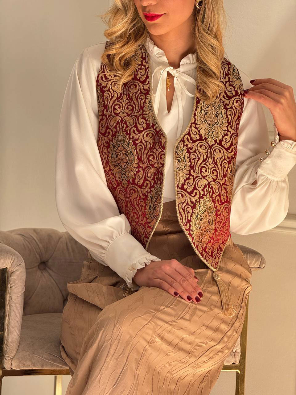 IMG_20251129_201423_611(1) جلیقه شیک آویرا - Image 1